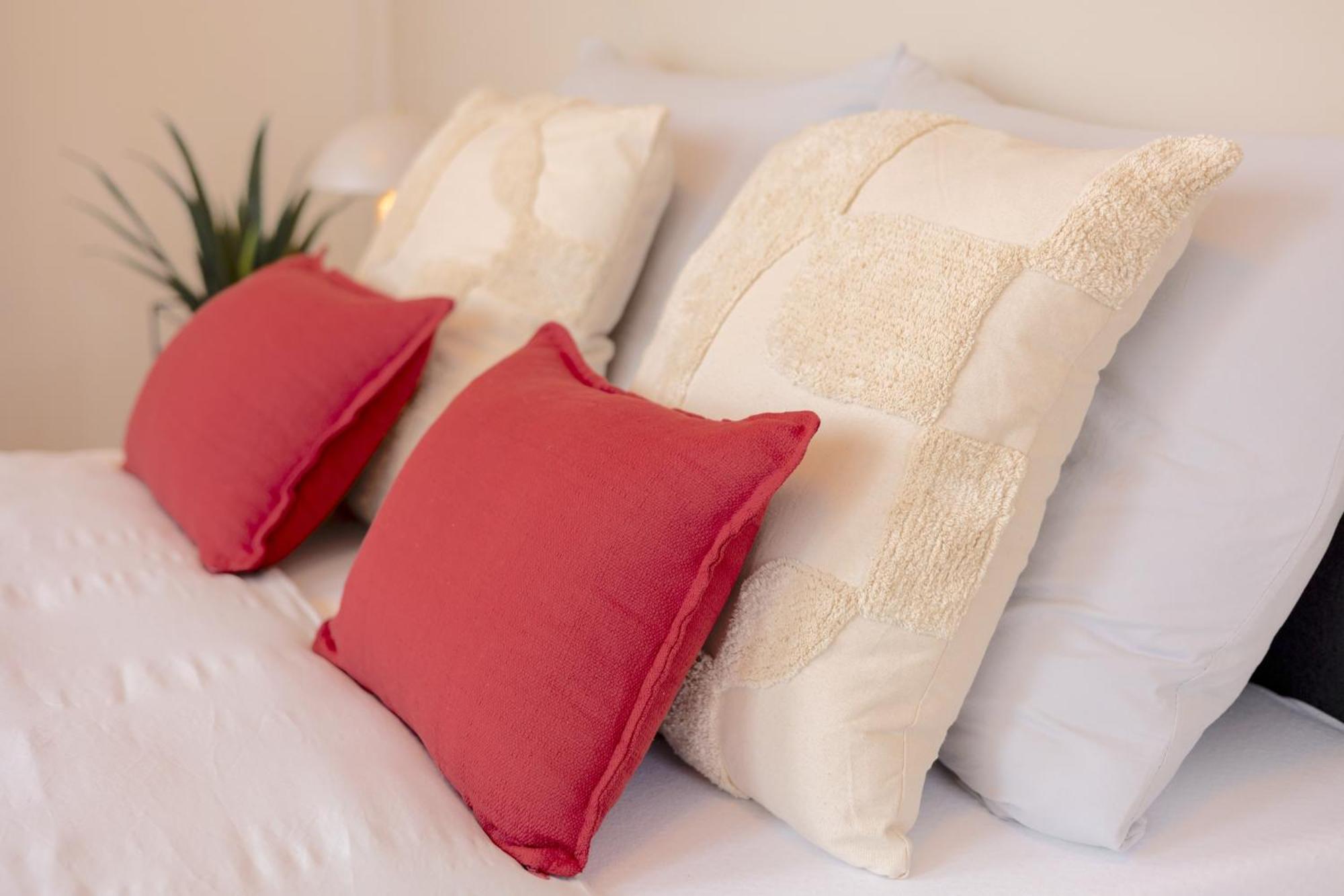 דירות Bright 2Br - 5Th Floor, Balcony, Free Parking By Gravity פראג מראה חיצוני תמונה