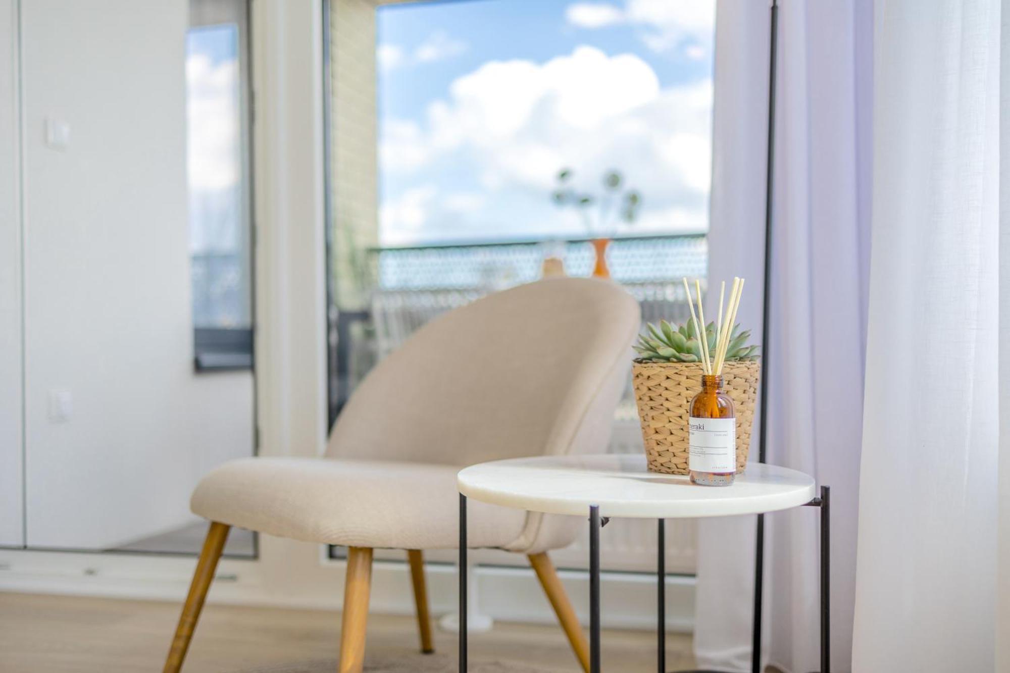 דירות Bright 2Br - 5Th Floor, Balcony, Free Parking By Gravity פראג מראה חיצוני תמונה
